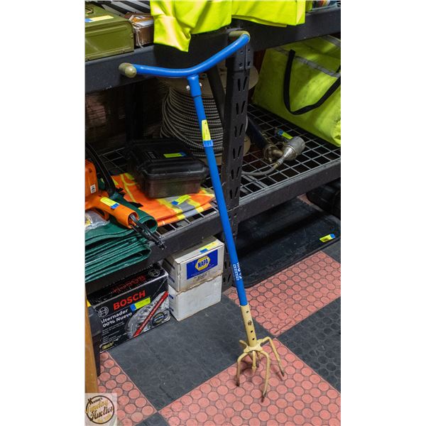 GARDEN CLAW
