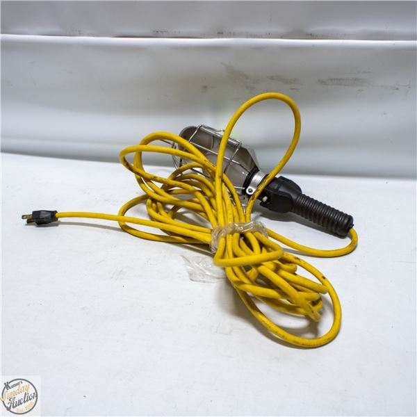 TROUBLE LIGHT WITH LONG CORD