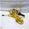 Image 1 : TROUBLE LIGHT WITH LONG CORD