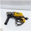 Image 1 : DEWALT 1/2" VSR CORDED DRILL W/ SIDE HANDLE &