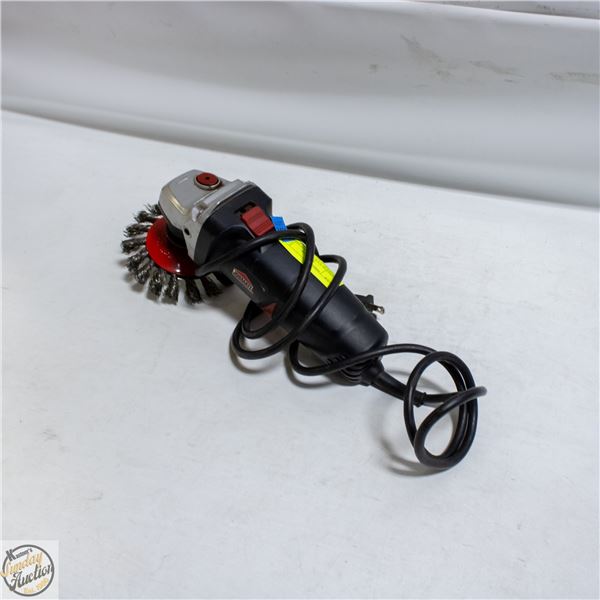JOBMATE 4-1/2" CORDED ANGLE GRINDER+WIRE CUP BRUS