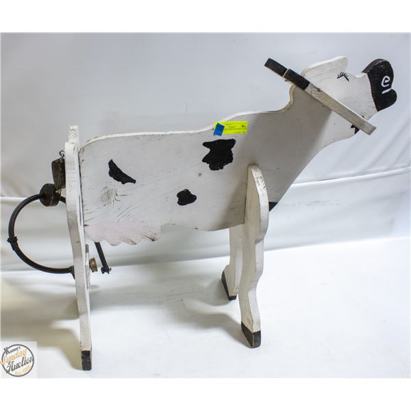 BETSY THE LAWN WATERING COW- HOOK UP +