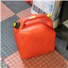 Image 1 : 5 GALLON JERRY CAN