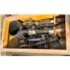 Image 1 : CRATE OF TRAILER JACKS