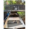 Image 7 : Hourston Glascraft Car rooftop carrier with key
