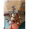 Image 1 : Light fixture