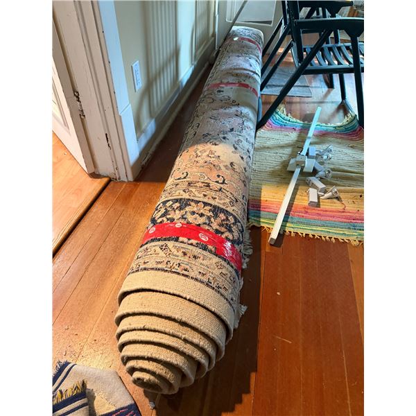 Area carpet 9 x 15