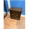 Image 1 : Pair of nightstands 25" x 16" x 26" tall