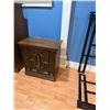 Image 2 : Pair of nightstands 25" x 16" x 26" tall