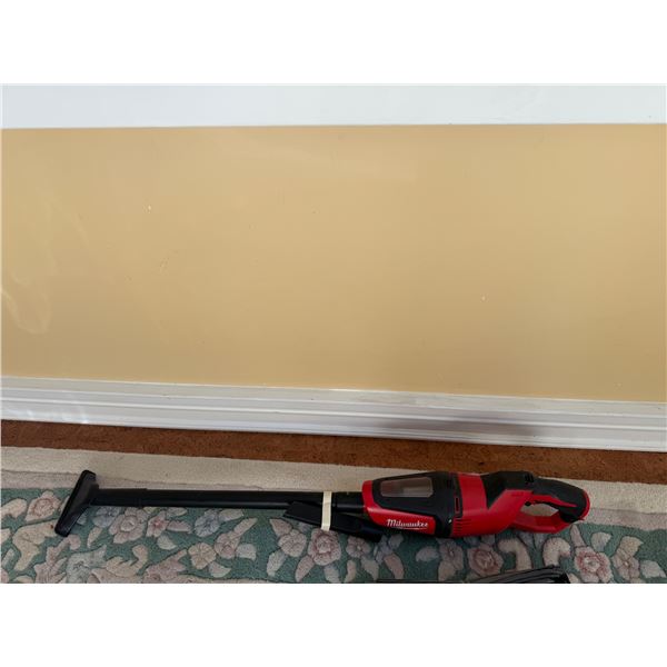 Milwaukee vacuum Ted no battery