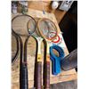 Image 1 : Tennis rackets