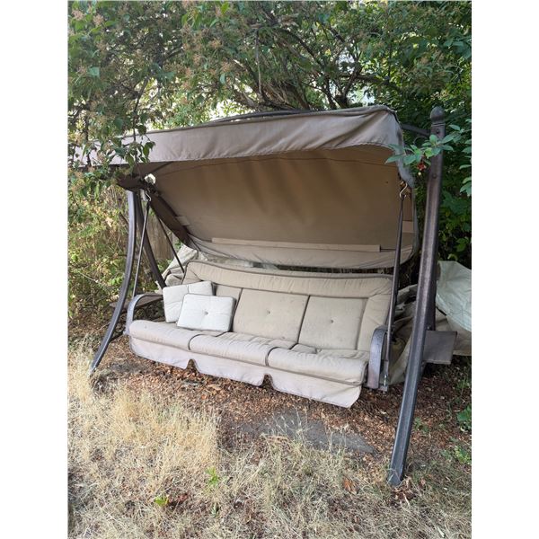 Patio swing