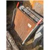 Image 1 : Folding ramp