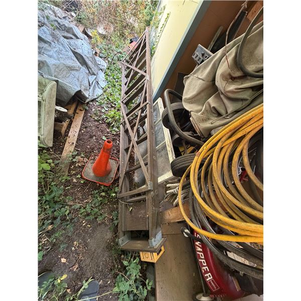 12 foot ladder