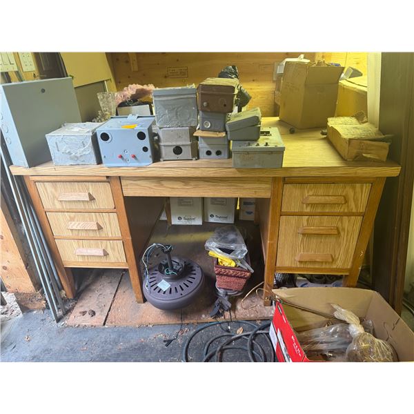 Desk 5' x 34" x 30" tall