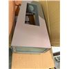 Image 1 : Wall mount light fixture
