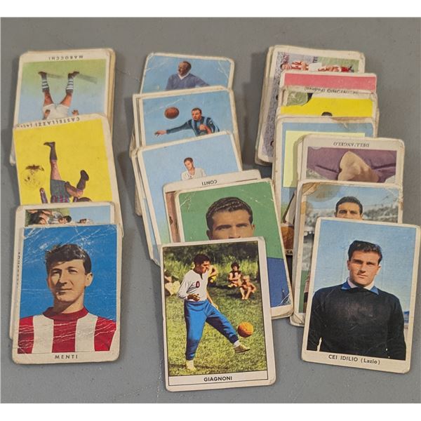 Lot of Assorted VTG Legette Football (Soccer) Cards