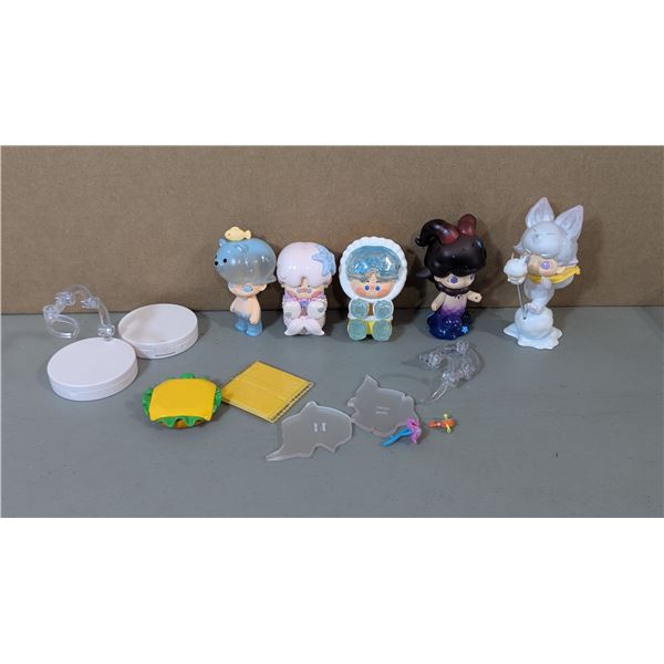 Lot of Assorted Pop Mart Blind Box Figures