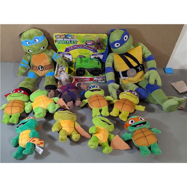 Lot of Teenage Mutant Ninja Turtle Stuffed Plush Toys & Vehicle