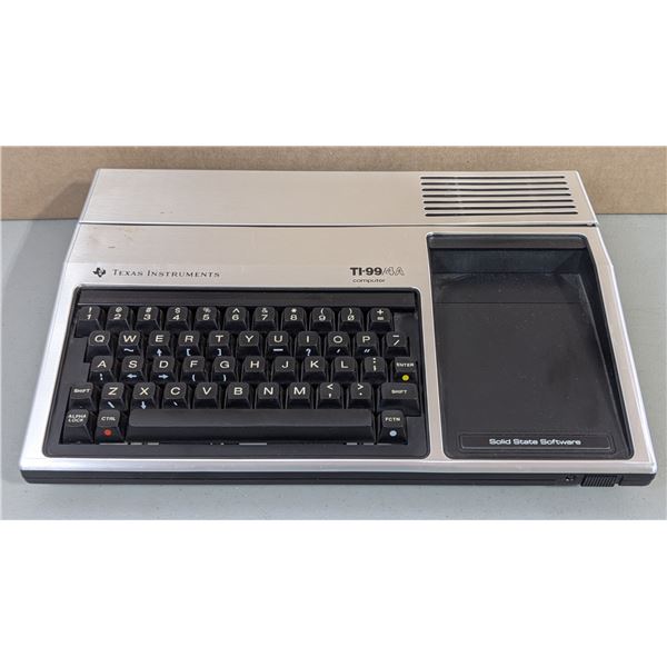 Texas Instruments TI-99/4A Computer
