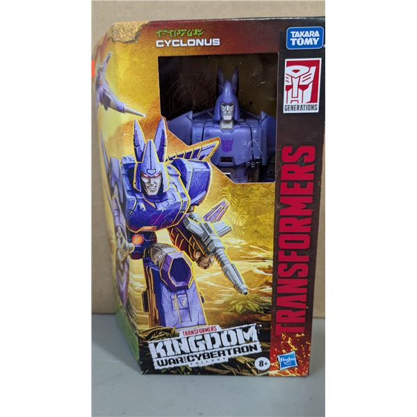 Sealed Hasbro Transformers War For Cybertron: Kingdom Cyclonus Action Figure