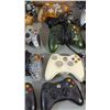 Image 4 : Lot of Assorted Xbox & Xbox-Compatible Controllers