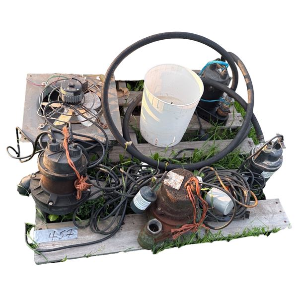 Pallet of 4 Submersible Pumps with Fan, Metal Tool Box