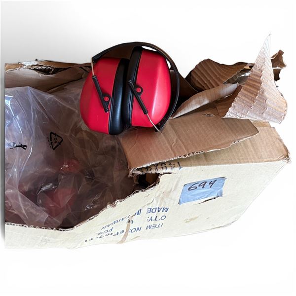 Box of 8 NEW Noise Cancelling Earmuffs