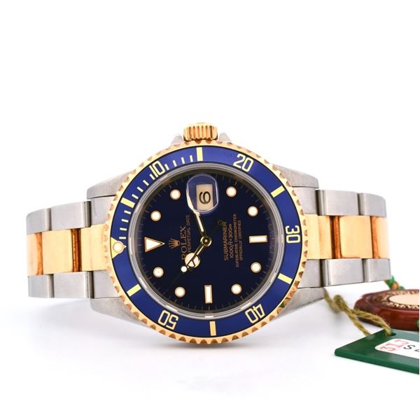 Rolex Submariner YG/SS Bluesy Divers 40 Wristwatch