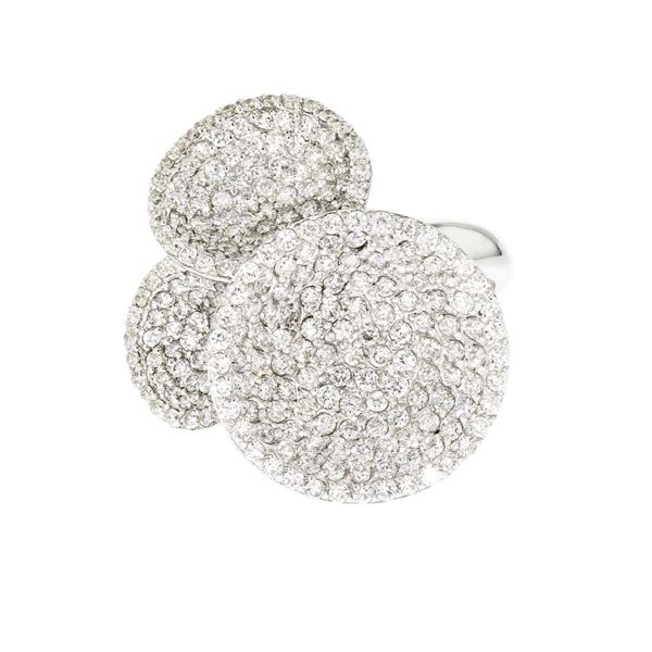 18K White Gold 2.15ctw Diamond Cluster Ring
