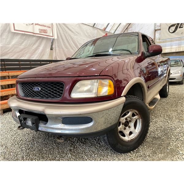 PARKSVILLE - 1998 FORD F-150 RED 332830 KMS - A34704-2