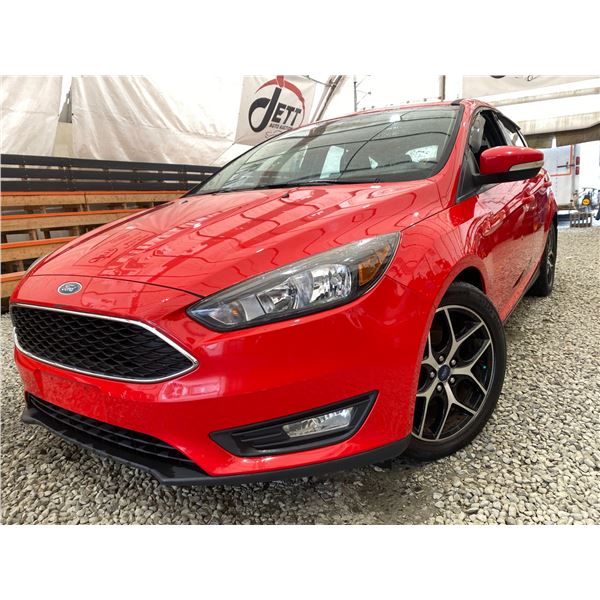 PARKSVILLE - 2016 FORD FOCUS RED 128821 KMS - 312834-3