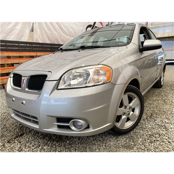 PARKSVILLE - 2009 PONTIAC G3 GREY 145678 KMS - 130877-3