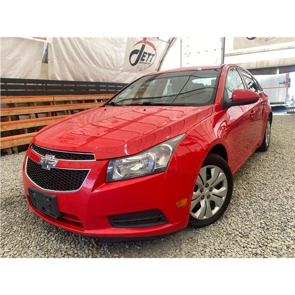 PARKSVILLE - 2014 CHEVROLET CRUZE RED 166403 KMS - 437802-3