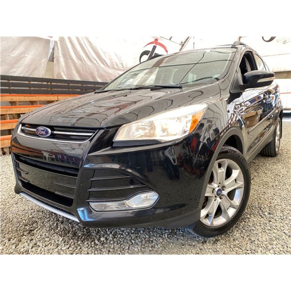 PARKSVILLE - 2013 FORD ESCAPE BLACK 133976 KMS - D60452-3