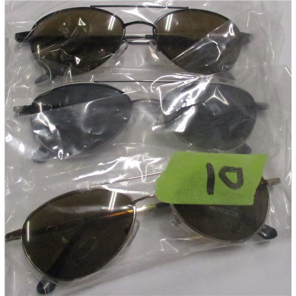 NEW:  BAG C/W 4 PAIR OF SUNGLASSES