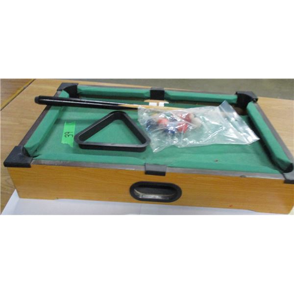 ESTATE:  SMALL TABLE TOP POOL TABLE & ACCESSORIES
