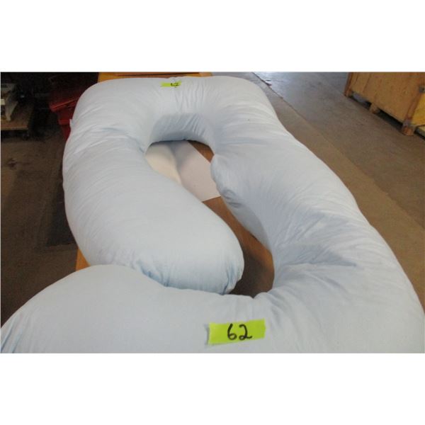 SHELF PULLS (AS IS):  PREGNANCY PILLOW