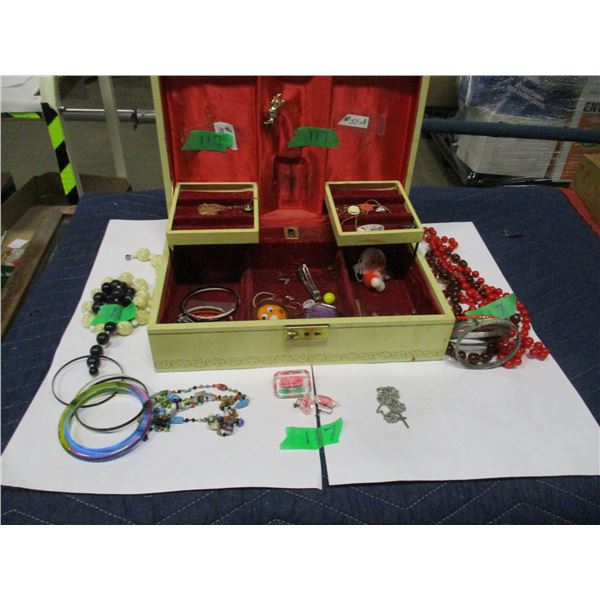 JEWELRY BOX C/W ASSORTED COSTUME JEWELRY
