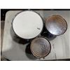 Image 1 : 3 Assorted Size Drums