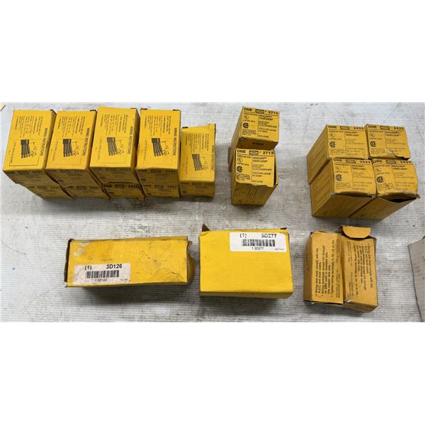 Lot of (19) Hubbell Twist-Lock Plugs, Lift Cover Plate & Receptacles