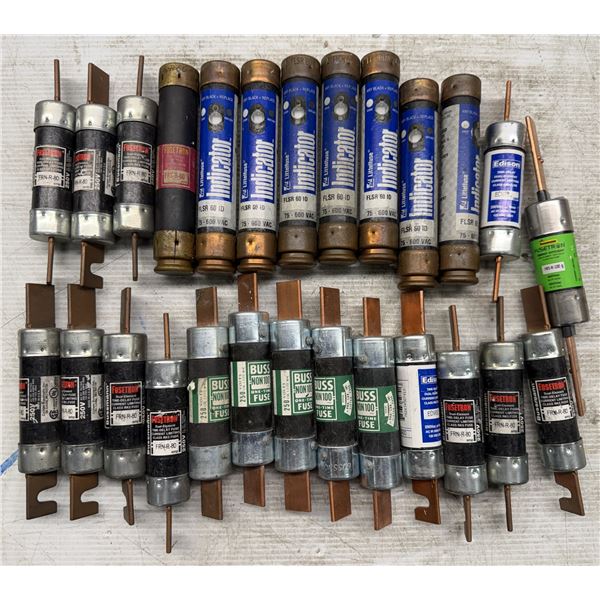 Lot of Misc. Fuses Various Sizes