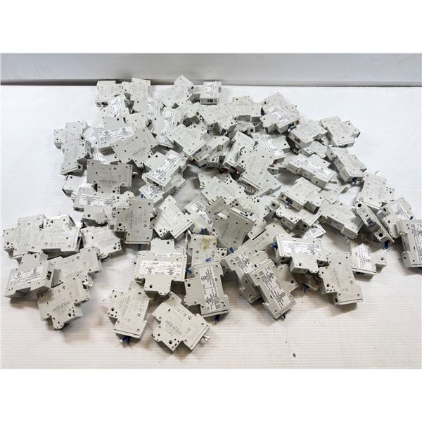 Lot of Assorted Siemens Circuit Breakers