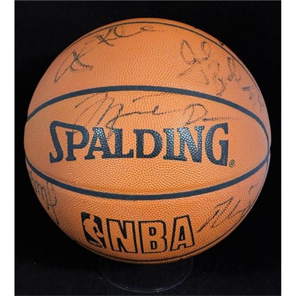 Chicago Bulls 1997-98 Team Signed Basketball JSA Authenticated