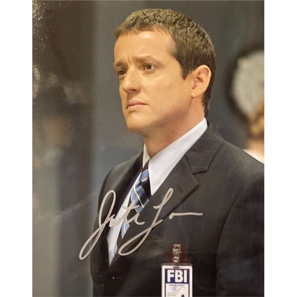 Motive Justin Louis signed photo