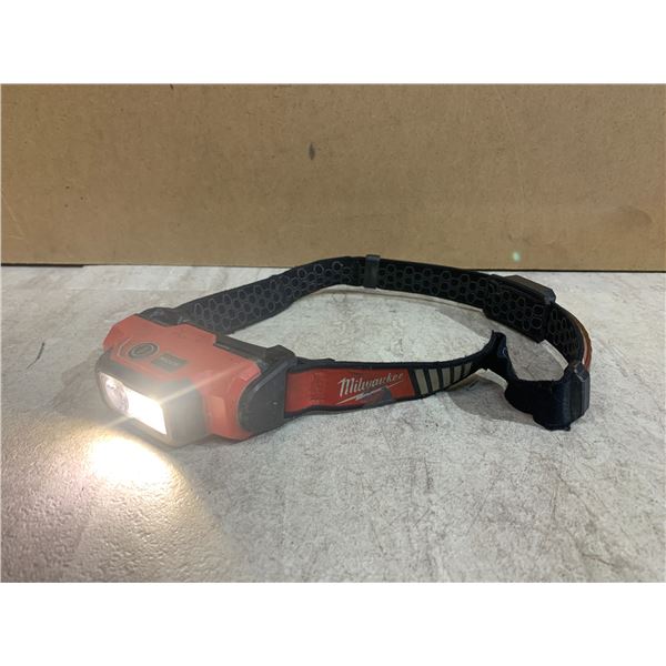 Milwaukee USB Rechargable Magnetic Headlamp & Task Light