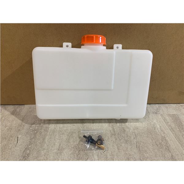 7L Plastic Fuel Storage Tank
