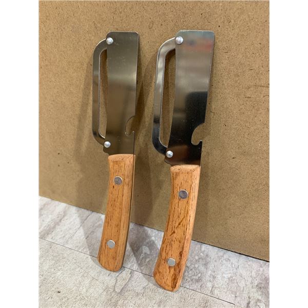 2 Pack - Multi Functional Vegetable Peeler