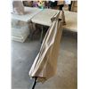 Image 5 : Patio Umbrella - 100in Across