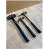 Image 4 : Lot Of 3 Tools - 2 Hammers - 1 Mini Sledge Hammer